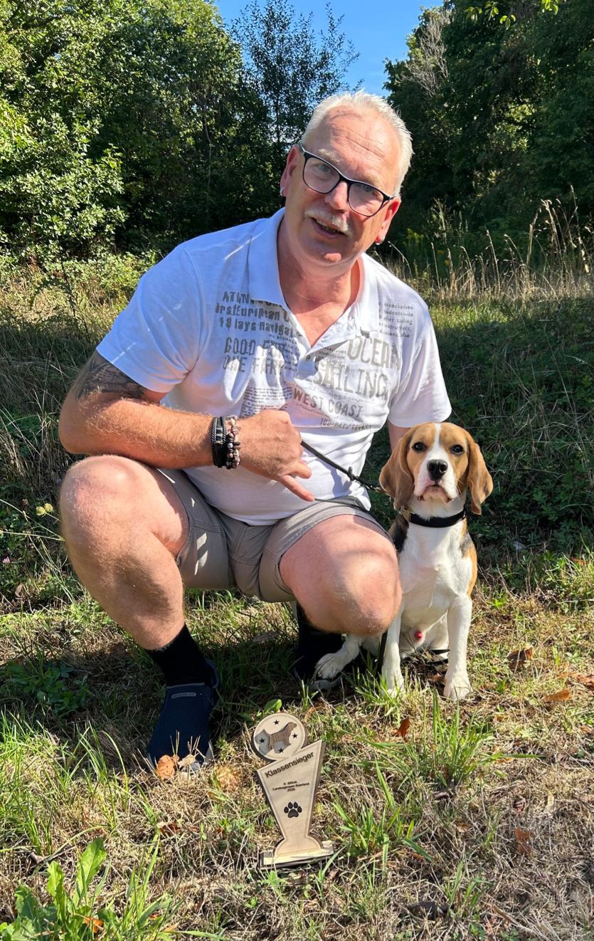 Fotos 2026 - Rolf Schmitt mit Anton.jpg